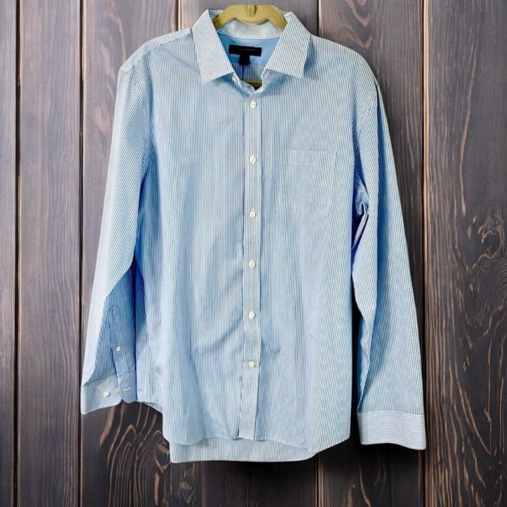 Men’s Banana Republic Blue Stripe Buttondown Shirt Sz 16-16 1/2 Large NWOT